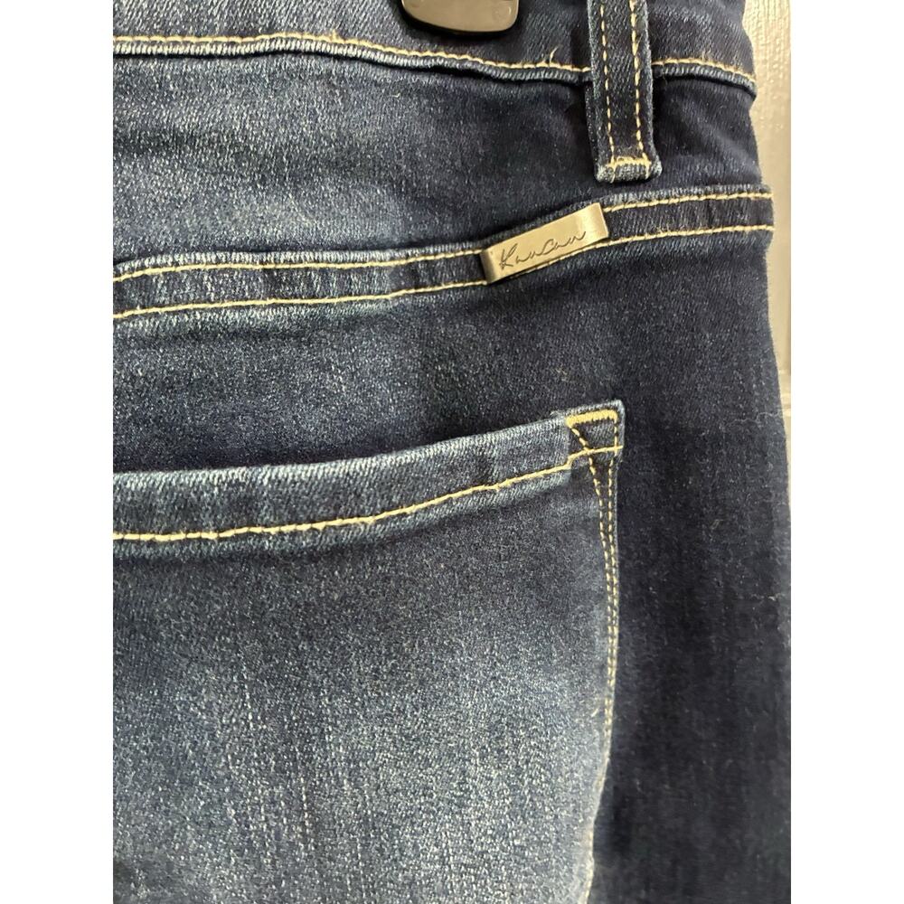 Kancan JEANS Women's Size 13/30 Dark Wash High Rise Flare Leg Button Fly Jeans - Picture 4 of 11